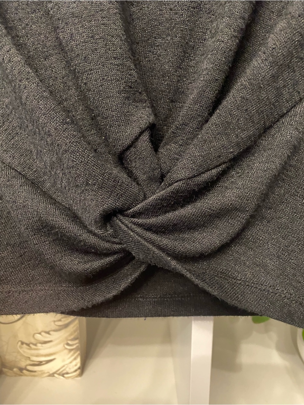 Aritzia Wilfred Free Black Long Sleeved Twist-Front Sweater XXS - Picture 2 of 7